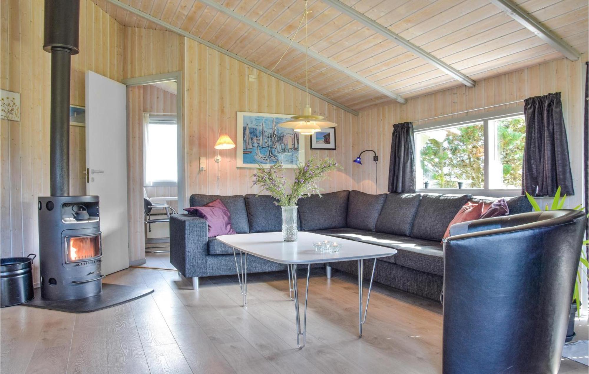3 Bedroom Awesome Home In Hvide Sande Eksteriør billede